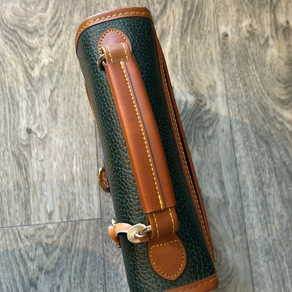 Dooney & Bourke leather bag - Picture 8 of 12
